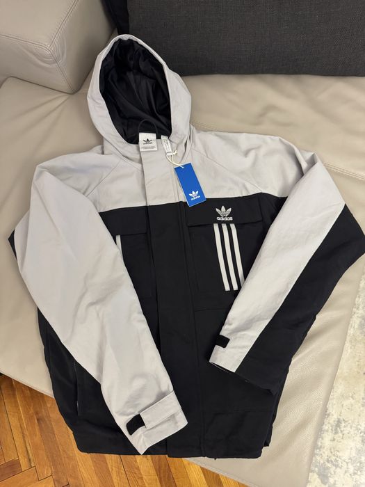 Geaca de vant  sport adidas