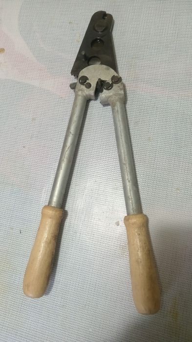 Продам клещи для резки троса