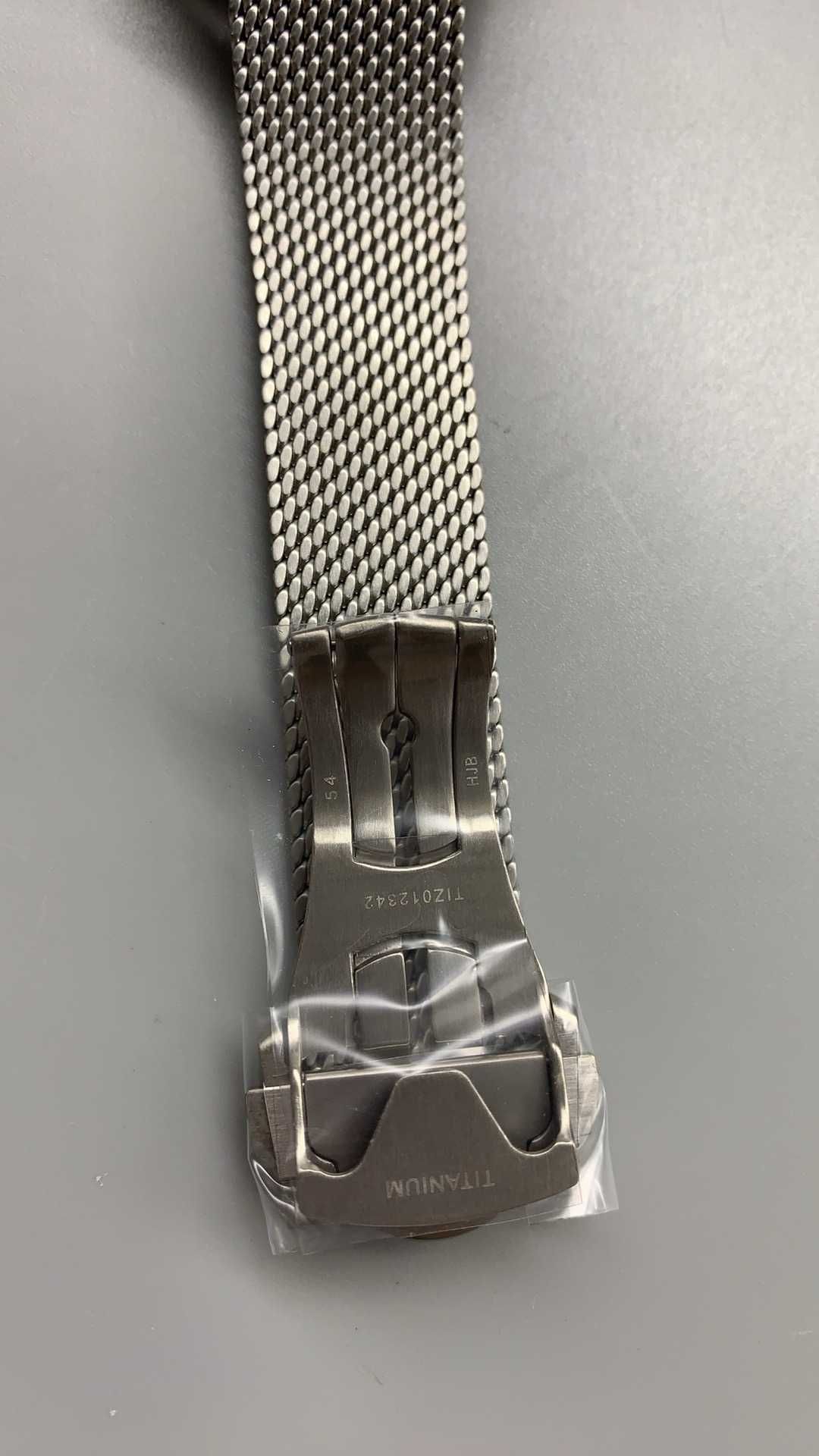 Omega Seamaster Diver 300M / 007