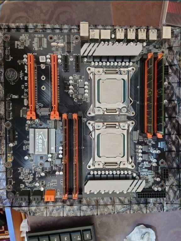 X99 DDR3 48yadroli 64 gega operativka sotiladi