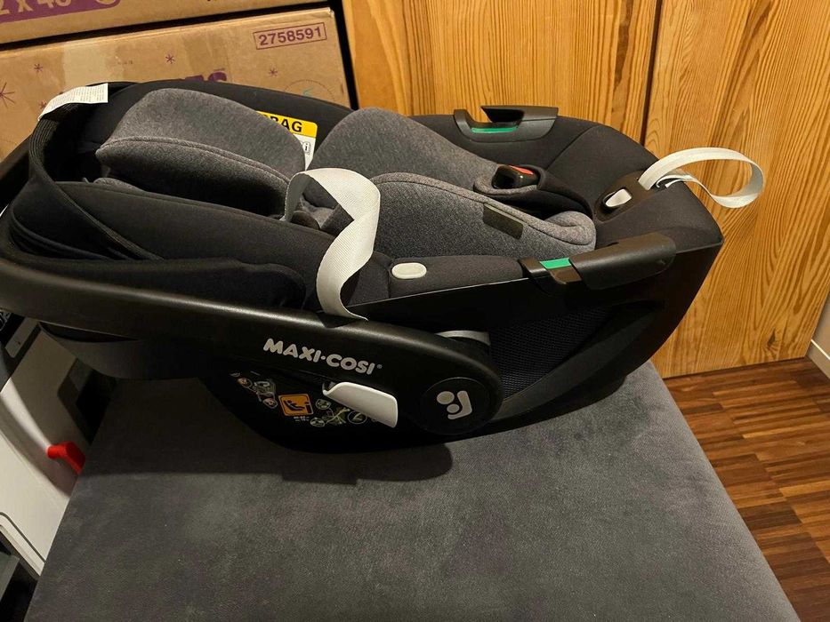 Scoica auto MAXI COSI Pebble 360 Essential 8044750110, 0-13kg