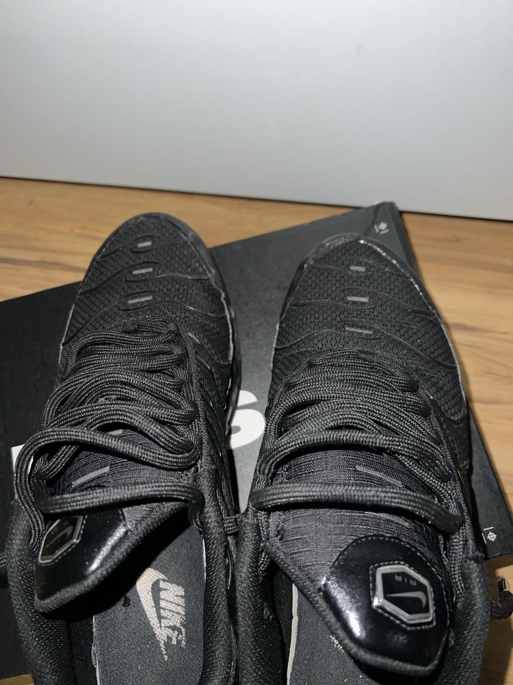 ОРИГИНАЛНИ nike tn black