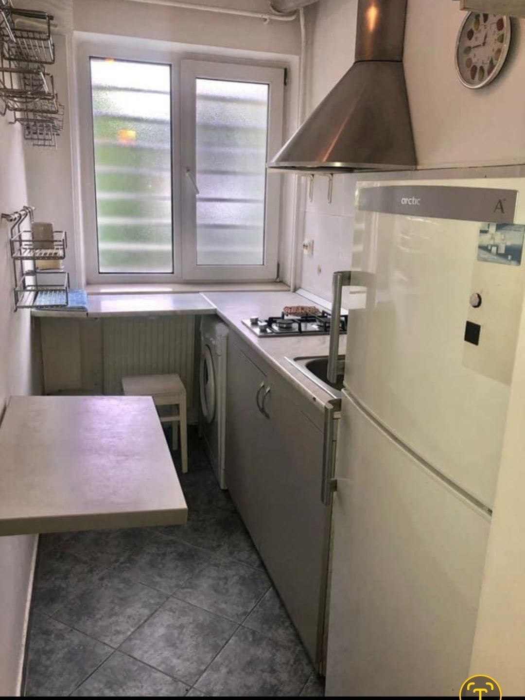 Închiriez apartament 3 camere, Studenti