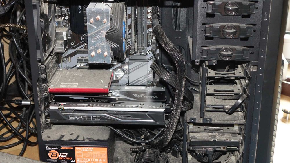 Placa video gaming Radeon RX480 OC Sapphire Nitro+ cu 8 Gb GDDR5