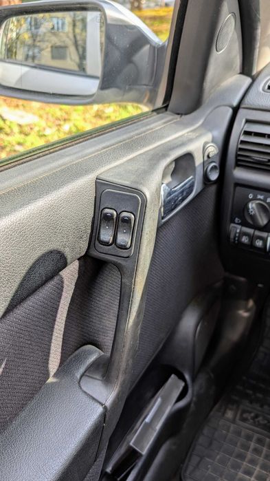 Opel Astra 1.6 16V 2000г