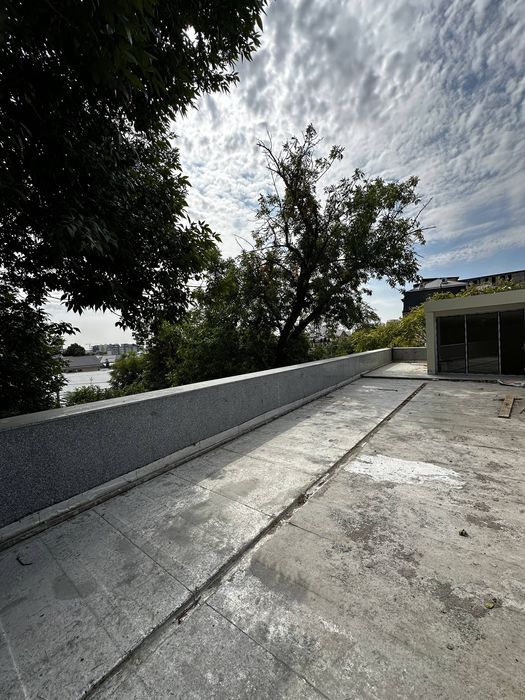 Аренда помещения Ул. Юсуф Хос Ходжиба 270 м²