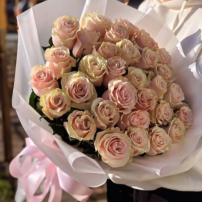 Петропавловск цветы букеты розы