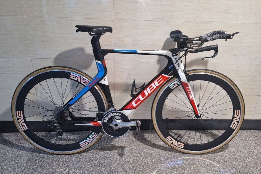 шоссейний ,разделочник Cube aerium TT c62 carbon