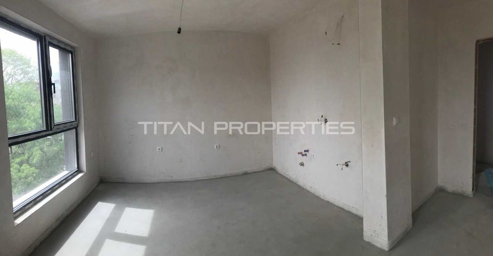 Продава се Тристаен апартамент в Варна, Център - 69 кв.м за 2986 €/кв.м - Снимка #2