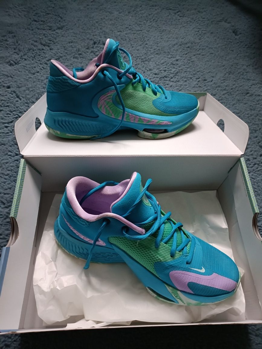 Vand Nike Zoom Freak 4 Birthstone mar. 42.5