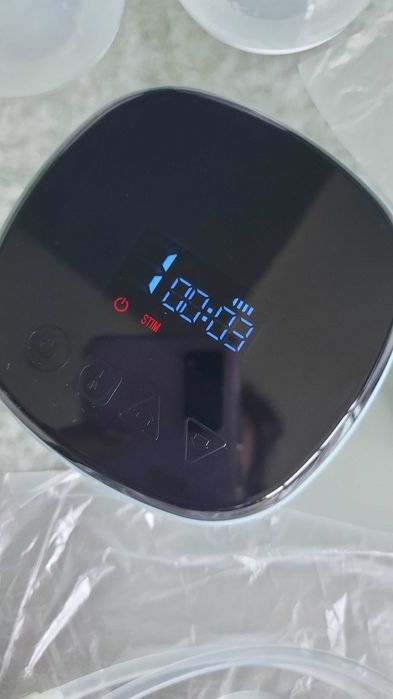 Електрическа помпа за кърма, Две устройства за изсмукване, Две бутилки