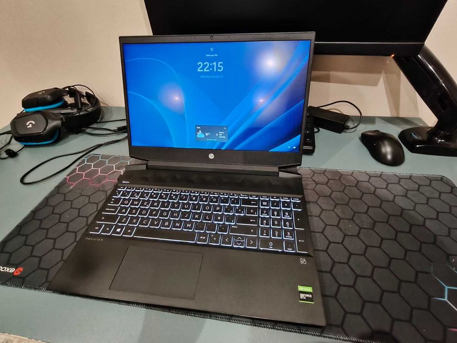 Лаптоп HP Pavilion Gaming 15 15-ec2026ns