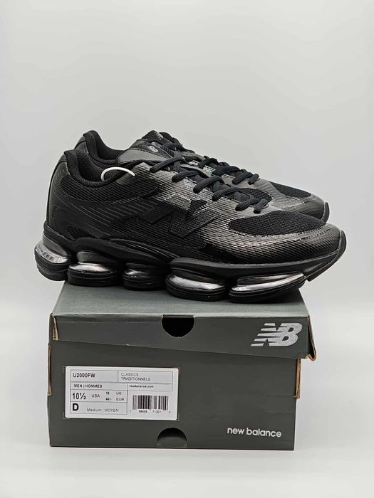 New Balance 2000
