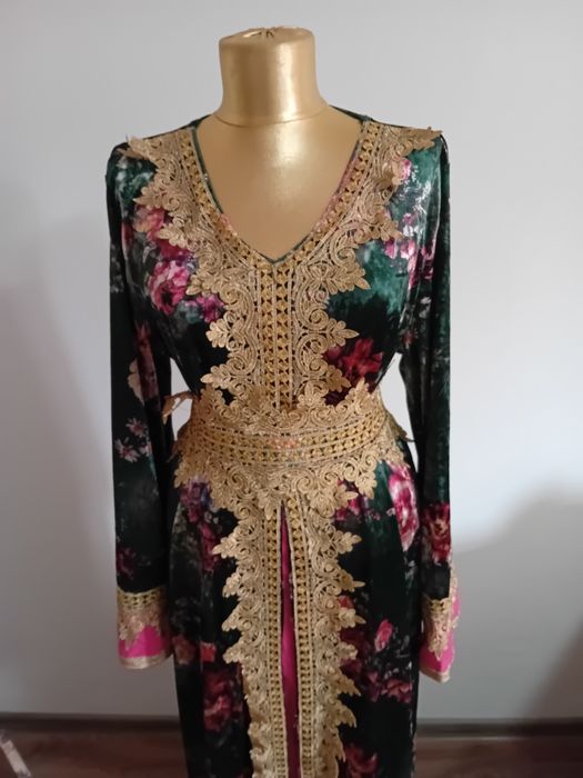 Rochie model oriental,  marimea L