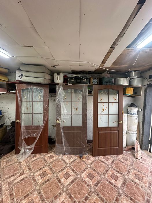 Межкомнатный дверь