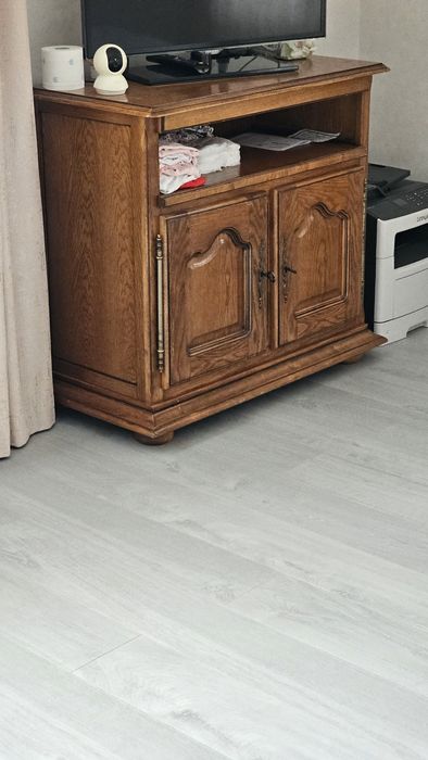Mobilier lemn pentru dormitoare