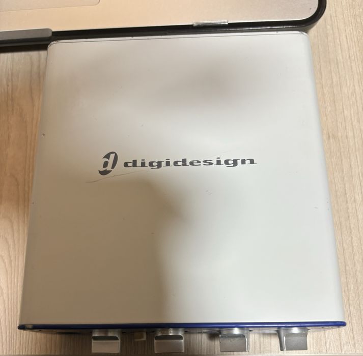 Аудиокарта Mbox mini 2
