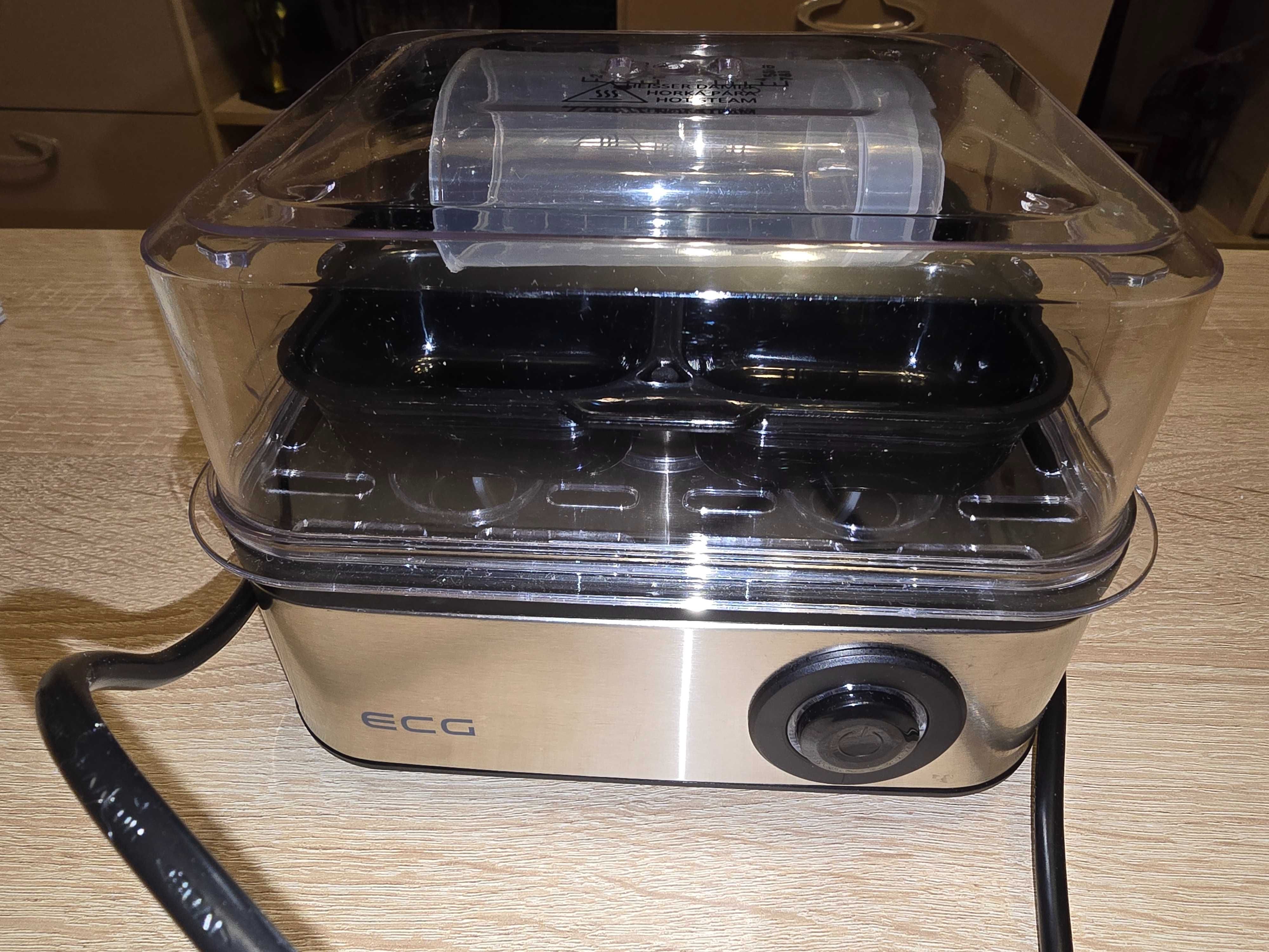 Aparat de fiert si prajit oua ECG UV 5080, 8 oua fierte, 4 oua prajite