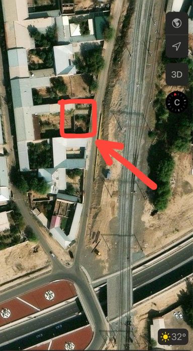 Ер Сотилади Назарбек Пўйиз йулини олдиди куча 4,5 сотих