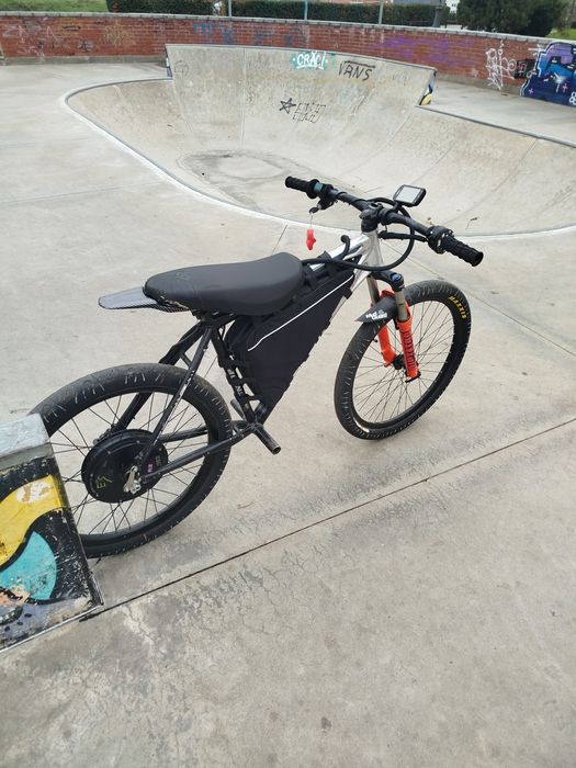 Vând urgent!e bike tip surron