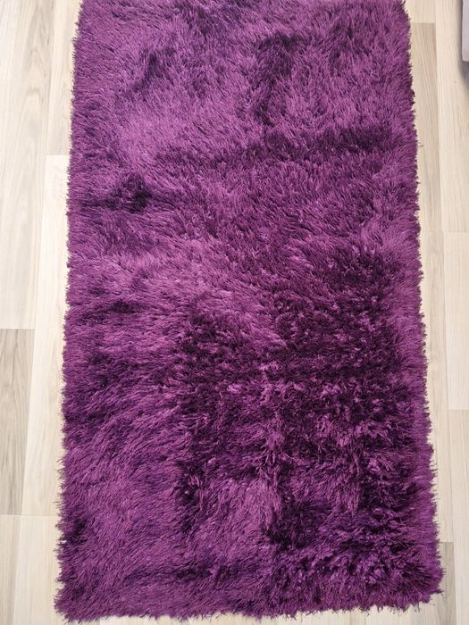 Vând set 3 covoare shaggy mov.