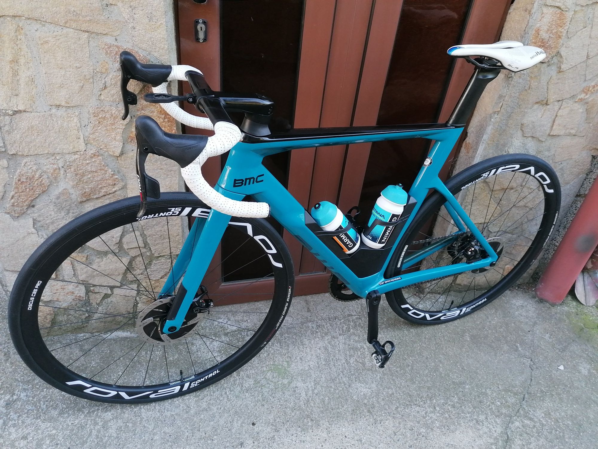 Шосеен BMC Carbon, Sram RED Etap 1*11