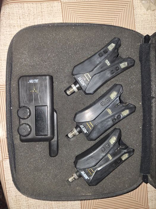 Jaxon комплект сигнализатори