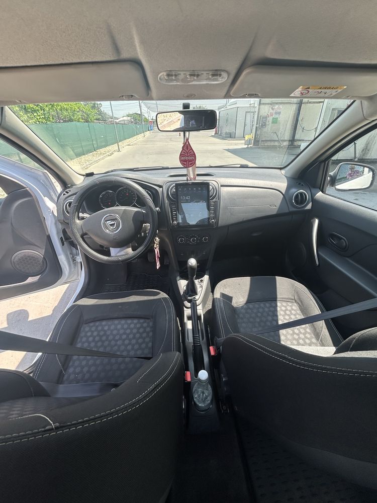 Dacia Logan 2013