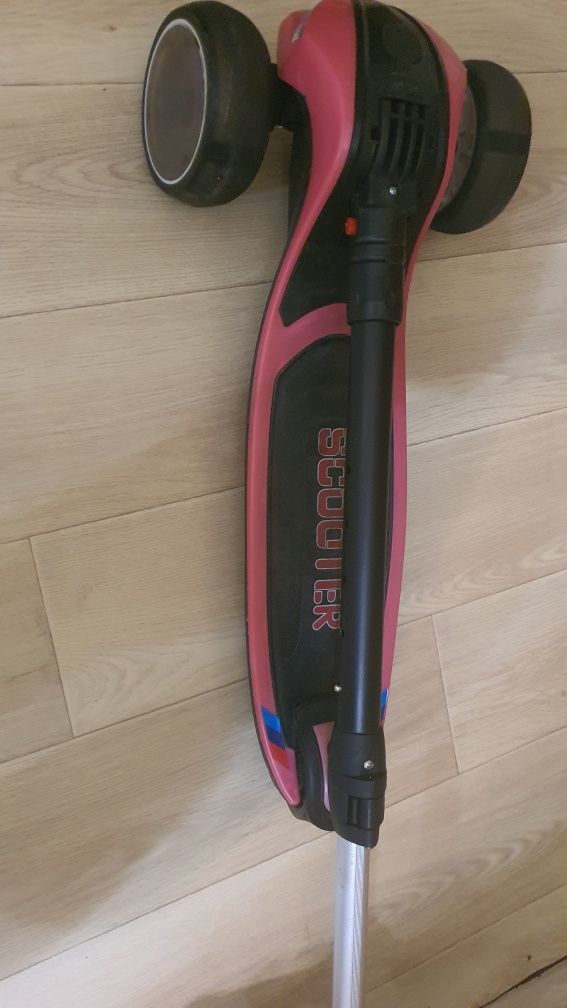 Самокат scooter  для девочки