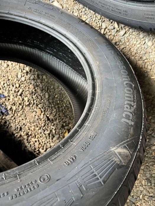 2 Anvelope AllSeason 215/65/17 Continental