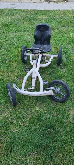 Vând kart BERG pentru copii