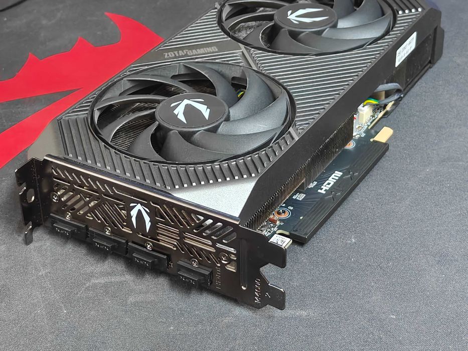 Placa video RTX 5070 TwinEdge OC