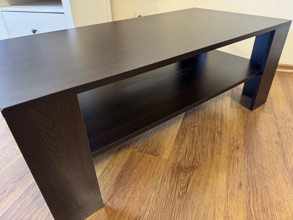 Шкаф за тв от Икеа -бял