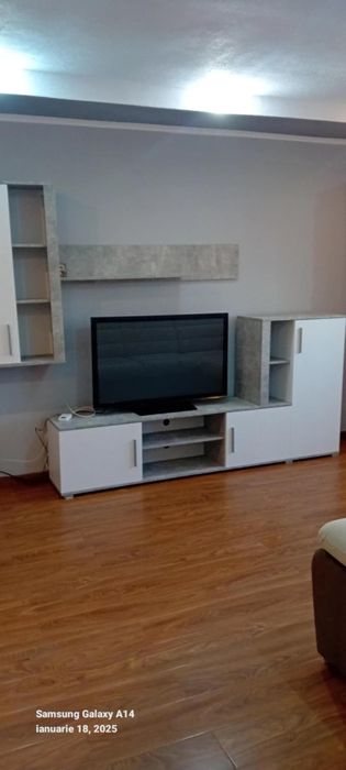 Apartament de închiriat