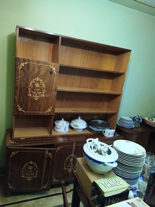 Ofer servicii de transport si debarasari