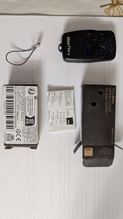 Telecomanda 4 butoane Nice flor-s automatizare poarta garaj