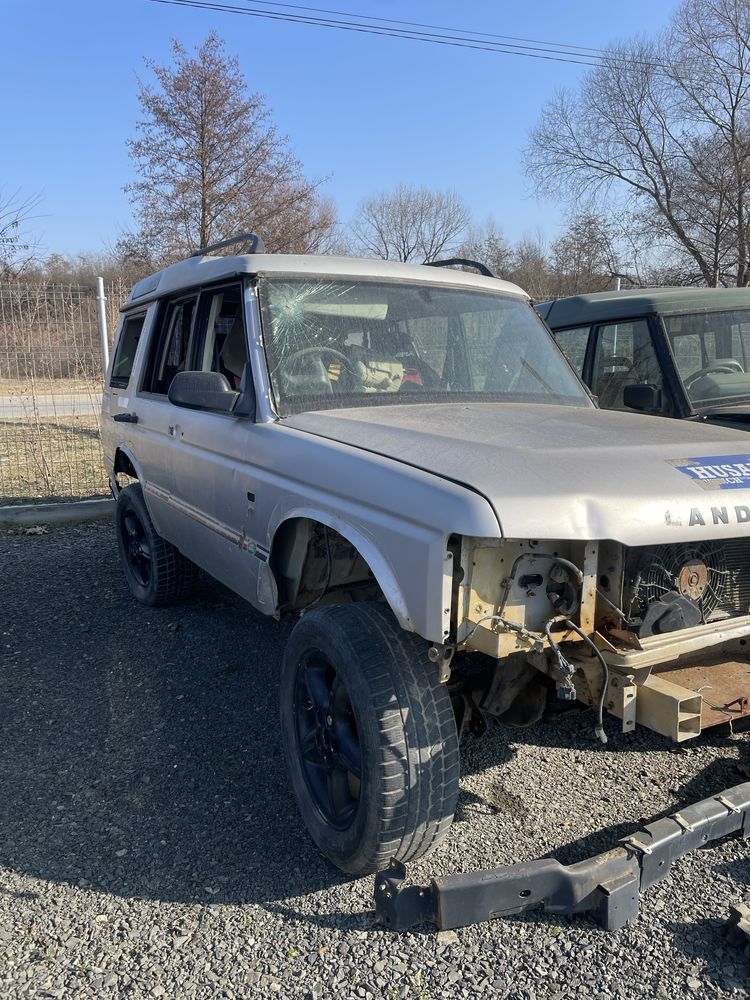 Dezmembrez Land Rover Discovery 2 ( 2.5 TD5)