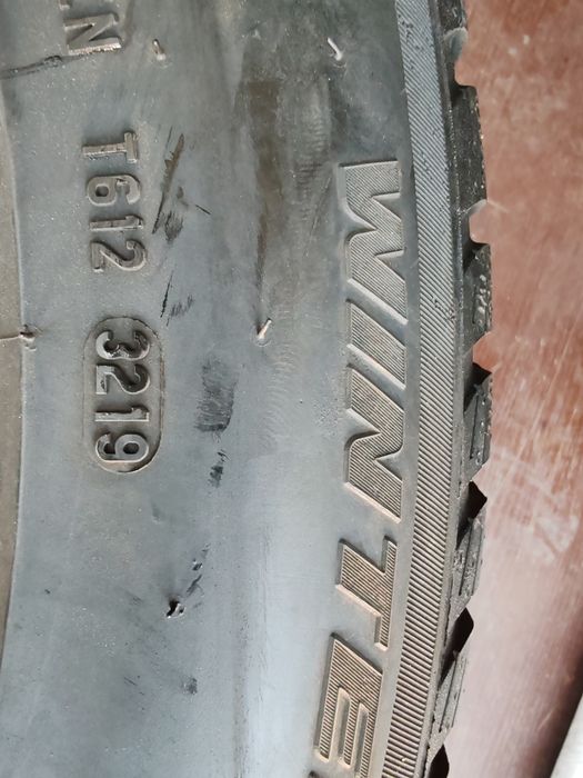 Vând anvelope second hand