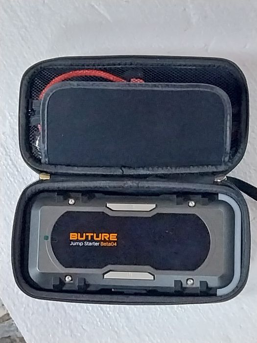 Robot de pornire auto cu baterie externa BUTURE JUMP Starter Beta 04 n