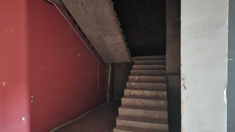 Inchiriez/vand spatiu comercial 800 mp open space Bl. Tomis Central