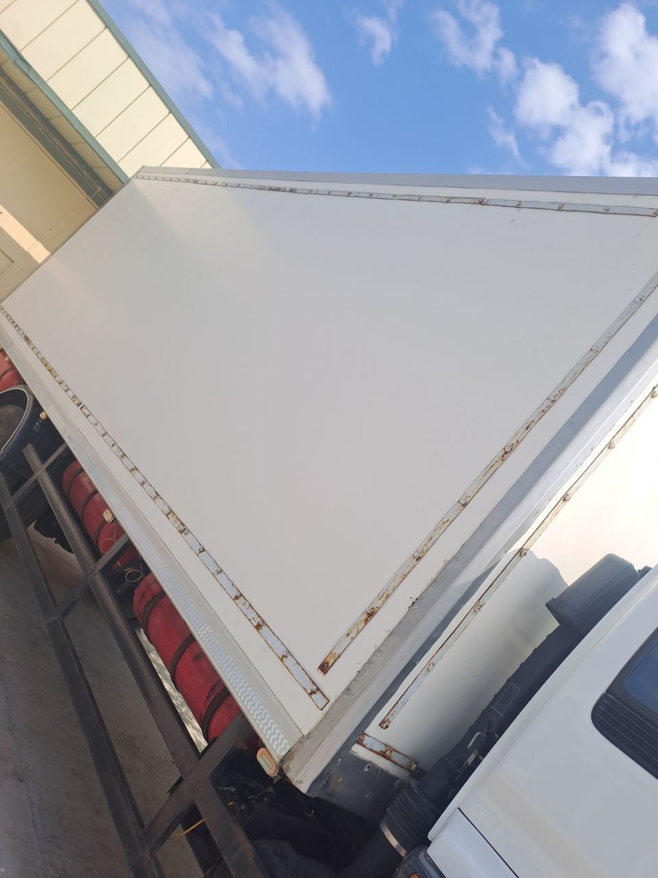 Продаётся грузовик Isuzu