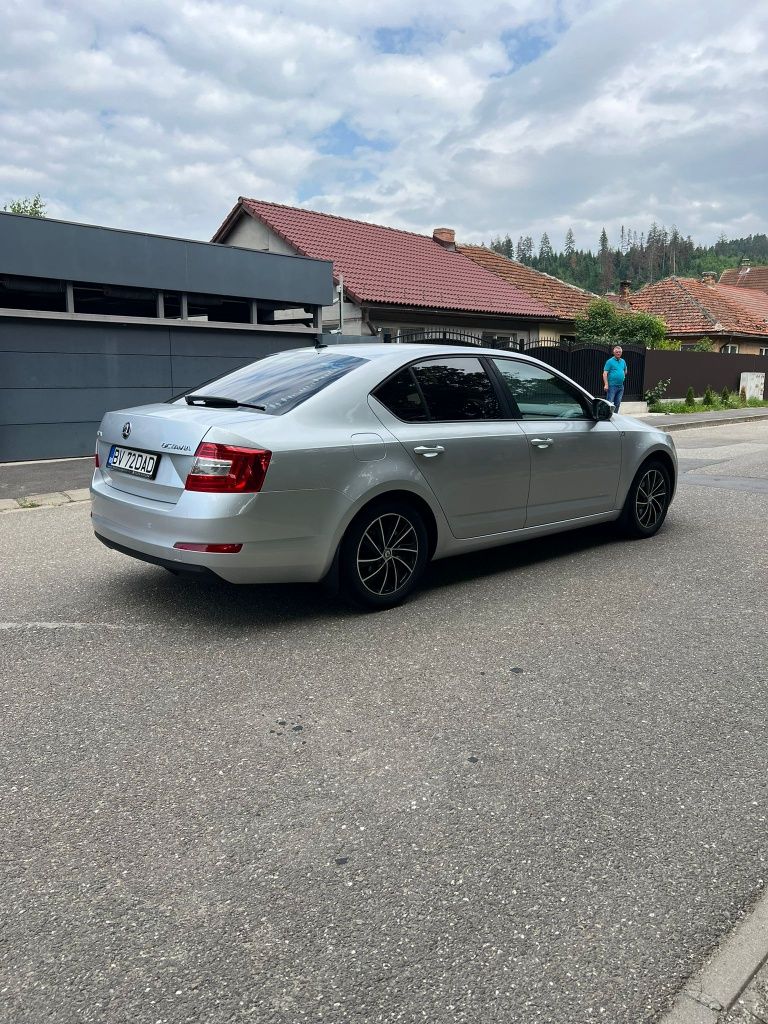 Skoda Octavia 2.0 TDI DSG 2015