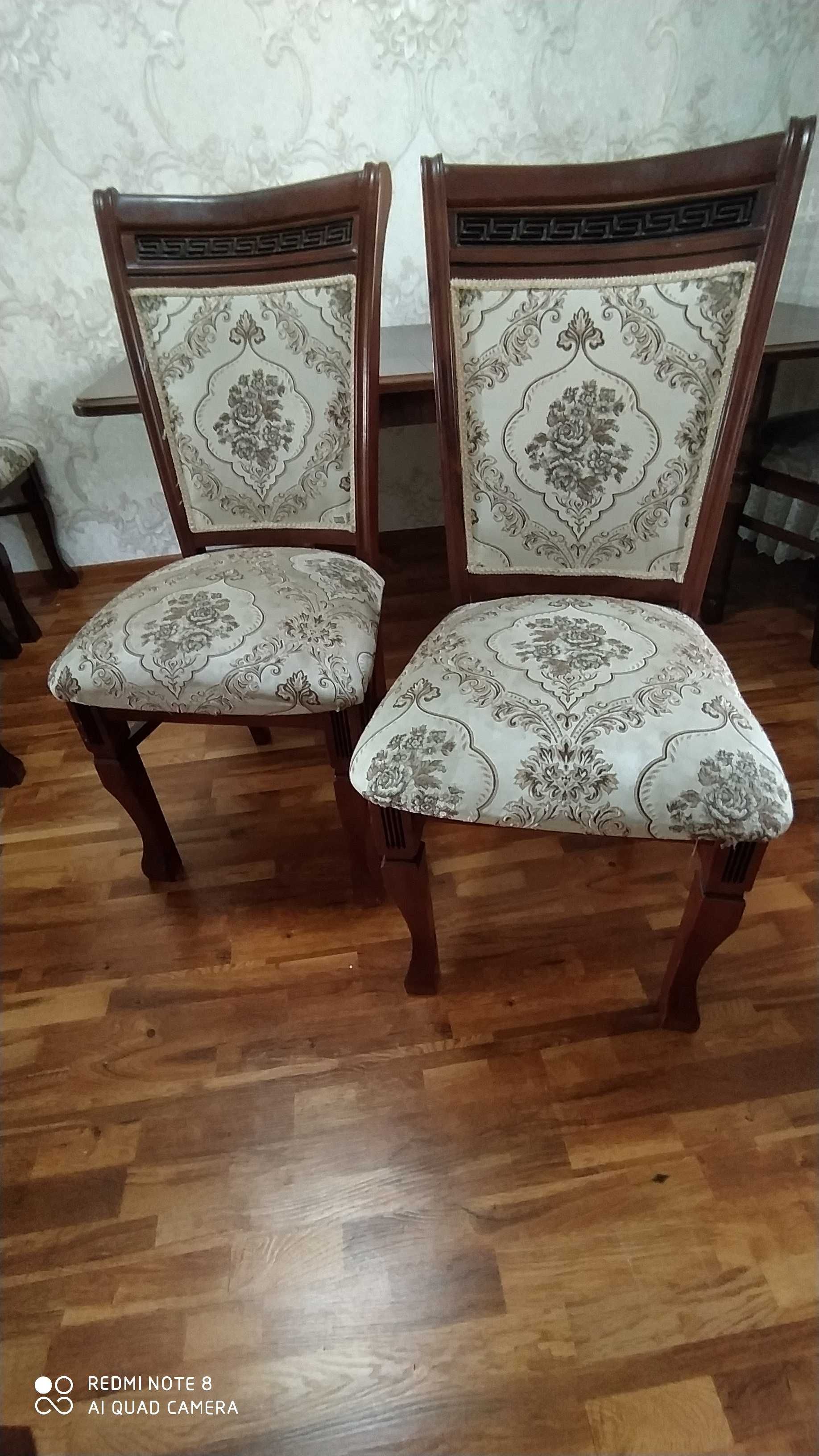 Продается стулья