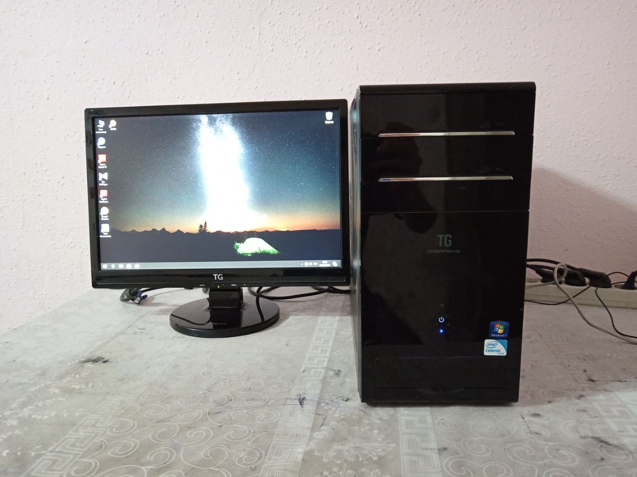 Monitor 19" широкоформатный