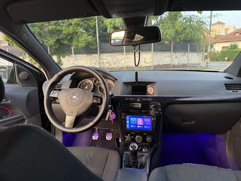 Opel Astra H 1.9 CDTI