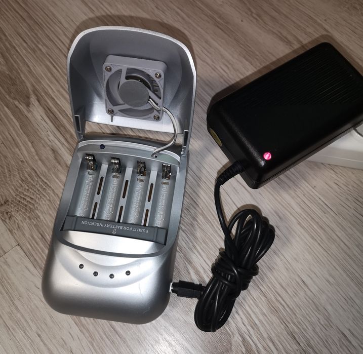 Vand ancărcător baterii