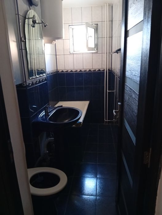 Închiriez apartament cu 2 camere zona Piata Sârbilor