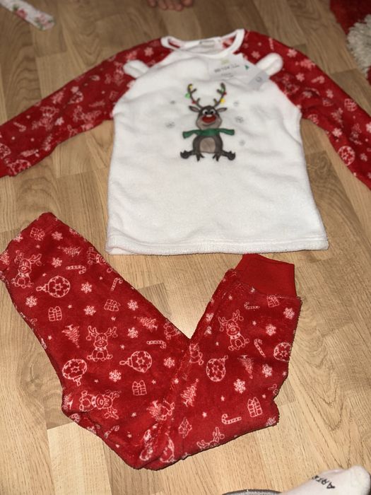 Pijamale de copii noi