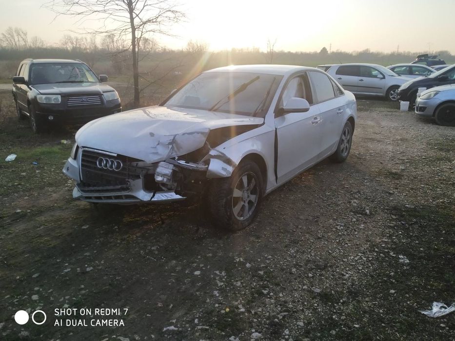 Audi a4 1.8 tfsi 2010 .audi a4 2.0tfsi an 2013 quattrodezmembrez