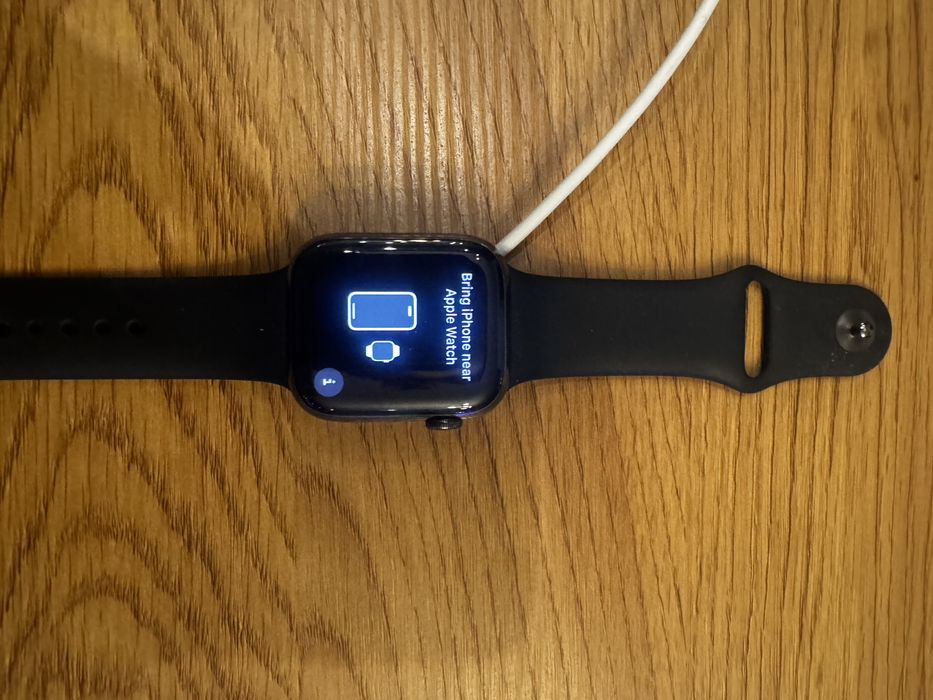 Apple Watch 8 stare perfecta, cutie originala